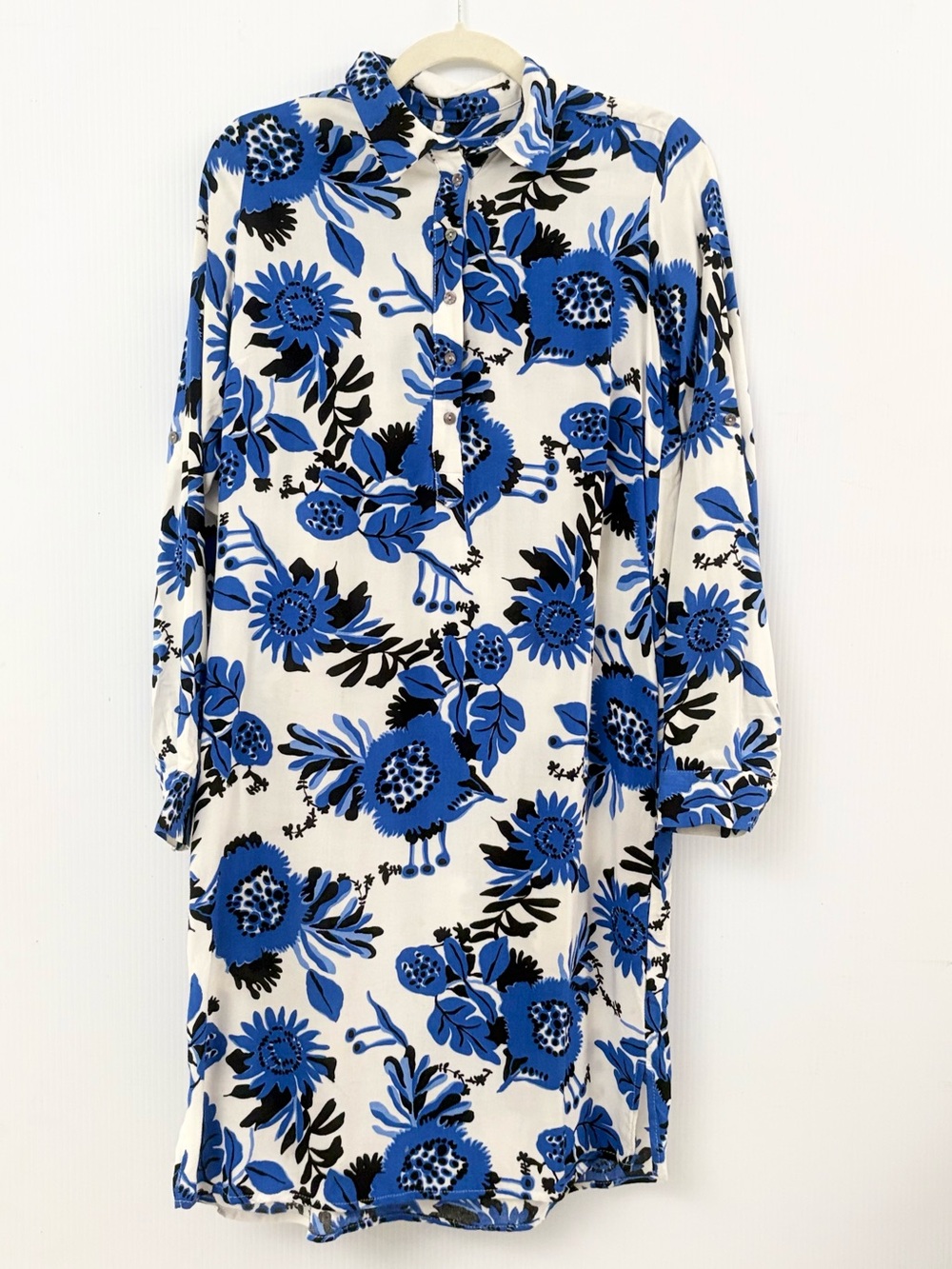 Milano Italy White Dress with Blue and Black Floral Print Long Sleeves Size 36